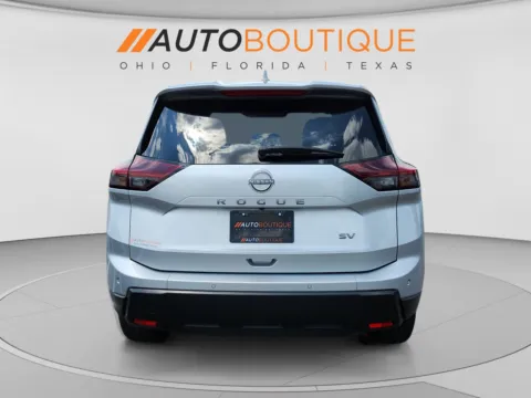 More photos of 2024 Nissan Rogue SV at Auto Boutique Ohio, OH