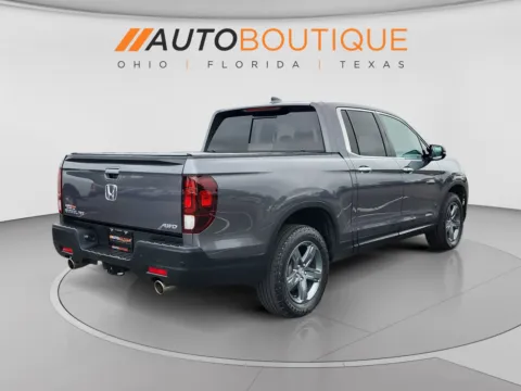 More photos of 2021 Honda Ridgeline RTL-E at Auto Boutique Ohio, OH