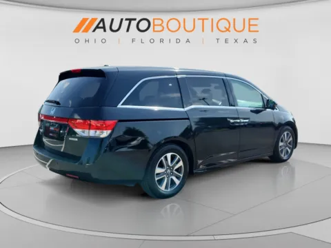 More photos of 2016 Honda Odyssey Touring at Auto Boutique Ohio, OH