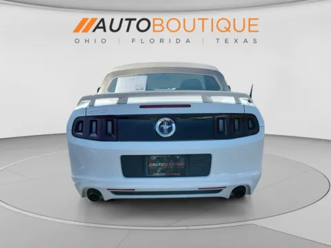 More photos of 2014 Ford Mustang V6 at Auto Boutique Ohio, OH