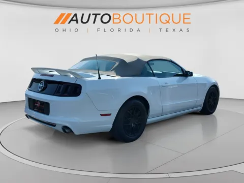 More photos of 2014 Ford Mustang V6 at Auto Boutique Ohio, OH