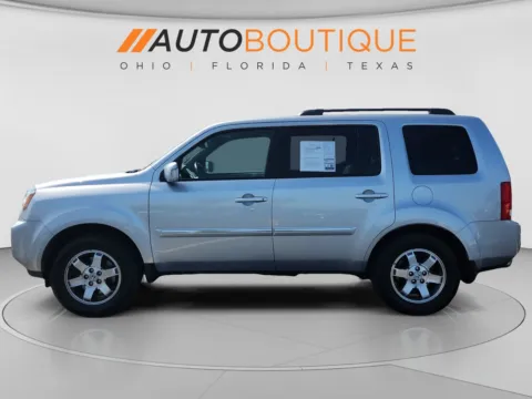 Photos of 2010 Honda Pilot Touring for sale in Columbus, OH at Auto Boutique Ohio