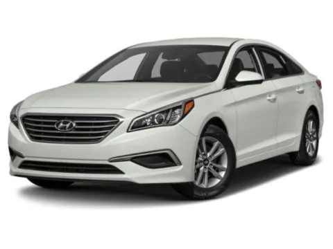 Red 2015 Hyundai Sonata 2.4L SE for sale in Columbus, OH