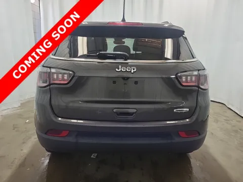 More photos of 2022 Jeep Compass Latitude at Auto Boutique Ohio, OH