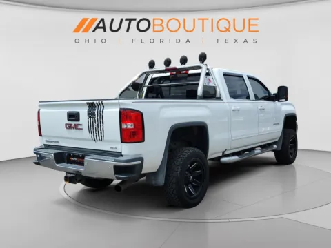 More photos of 2017 GMC Sierra 2500HD SLE at Auto Boutique Ohio, OH