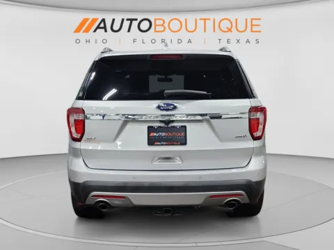 More photos of 2017 Ford Explorer XLT at Auto Boutique Ohio, OH