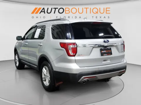 Another view of 2017 Ford Explorer XLT for sale in Columbus, OH at Auto Boutique Ohio