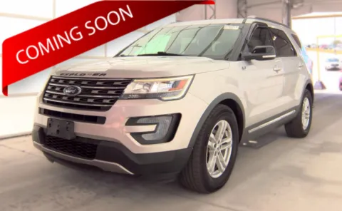 Silver 2017 Ford Explorer XLT for sale in Columbus, OH