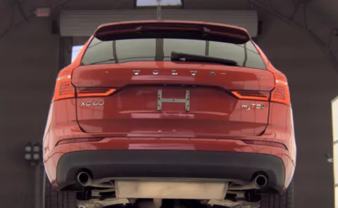 More photos of 2019 Volvo XC60 Momentum at Auto Boutique Ohio, OH