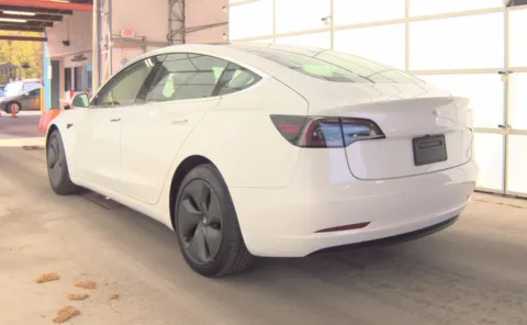 More photos of 2019 Tesla Model 3 Standard Range Plus at Auto Boutique Ohio, OH