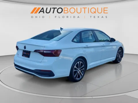 More photos of 2024 Volkswagen Jetta Sport at Auto Boutique Ohio, OH