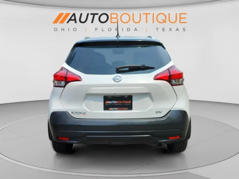 More photos of 2019 Nissan Kicks SV at Auto Boutique Ohio, OH