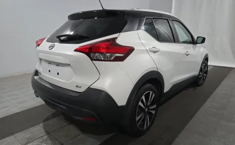 More photos of 2019 Nissan Kicks SV at Auto Boutique Ohio, OH