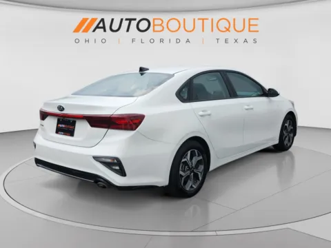 More photos of 2021 Kia Forte LXS at Auto Boutique Ohio, OH