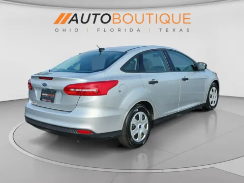 More photos of 2018 Ford Focus S at Auto Boutique Ohio, OH