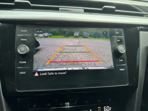 More photos of 2021 Volkswagen Arteon SEL R-Line at Auto Boutique Ohio, OH
