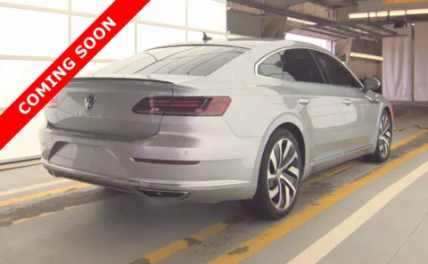 More photos of 2021 Volkswagen Arteon SEL R-Line at Auto Boutique Ohio, OH