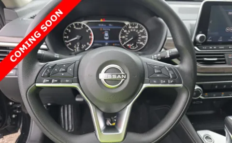 More photos of 2023 Nissan Altima 2.5 SV at Auto Boutique Ohio, OH