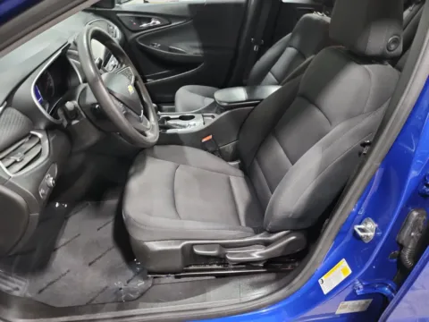 More photos of 2023 Chevrolet Malibu LS at Auto Boutique Ohio, OH