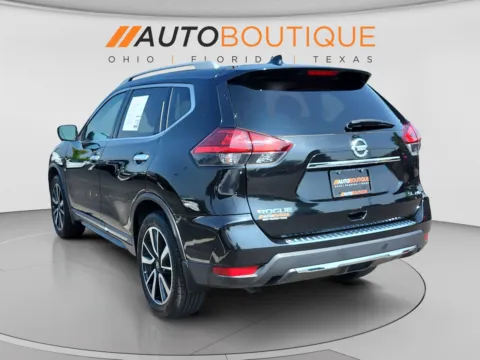 Another view of 2017 Nissan Rogue SL for sale in Columbus, OH at Auto Boutique Ohio