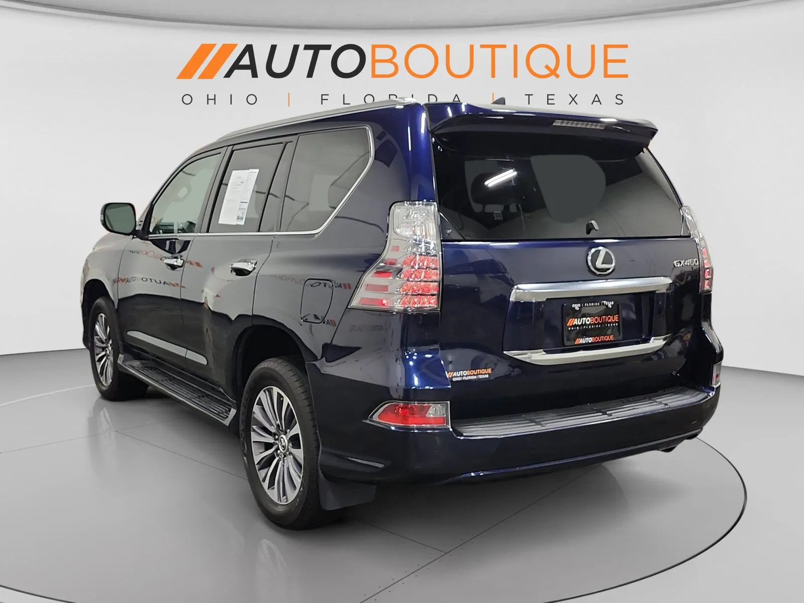 Lexus GX photo 3
