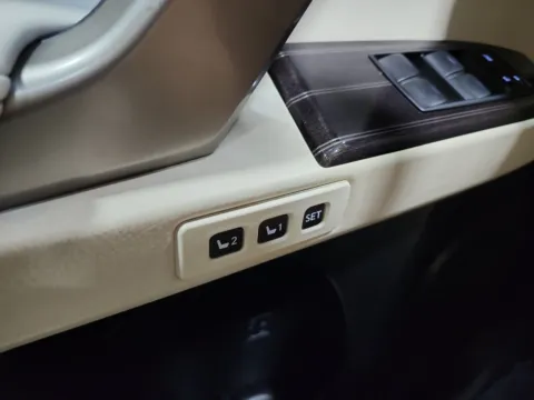 More photos of 2020 Lexus GX 460 Luxury at Auto Boutique Ohio, OH