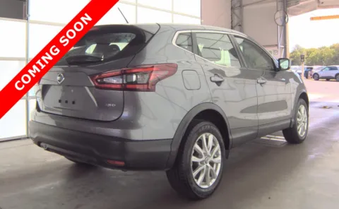 More photos of 2021 Nissan Rogue Sport S at Auto Boutique Ohio, OH