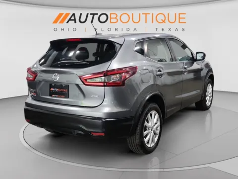 More photos of 2021 Nissan Rogue Sport S at Auto Boutique Ohio, OH