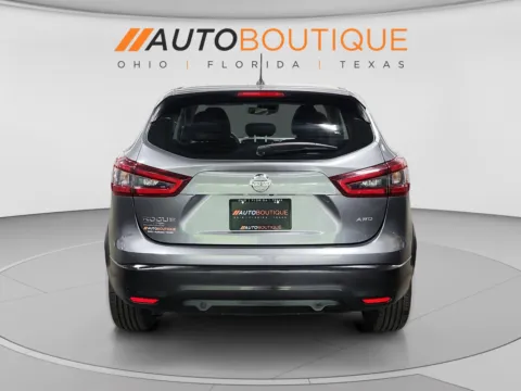 More photos of 2021 Nissan Rogue Sport S at Auto Boutique Ohio, OH