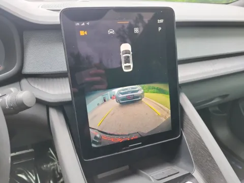 More photos of 2022 Polestar 2 Long Range Dual Motor at Auto Boutique Ohio, OH