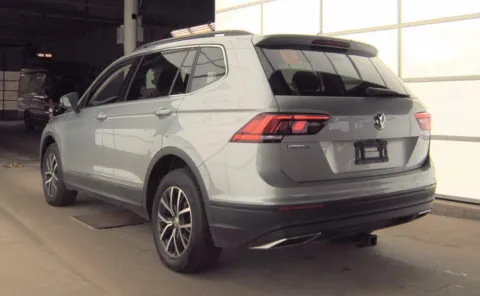 More photos of 2020 Volkswagen Tiguan SEL at Auto Boutique Ohio, OH