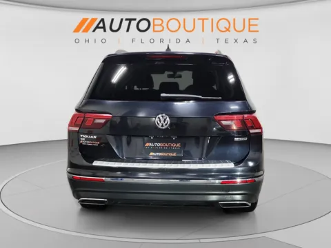 More photos of 2020 Volkswagen Tiguan SE at Auto Boutique Ohio, OH