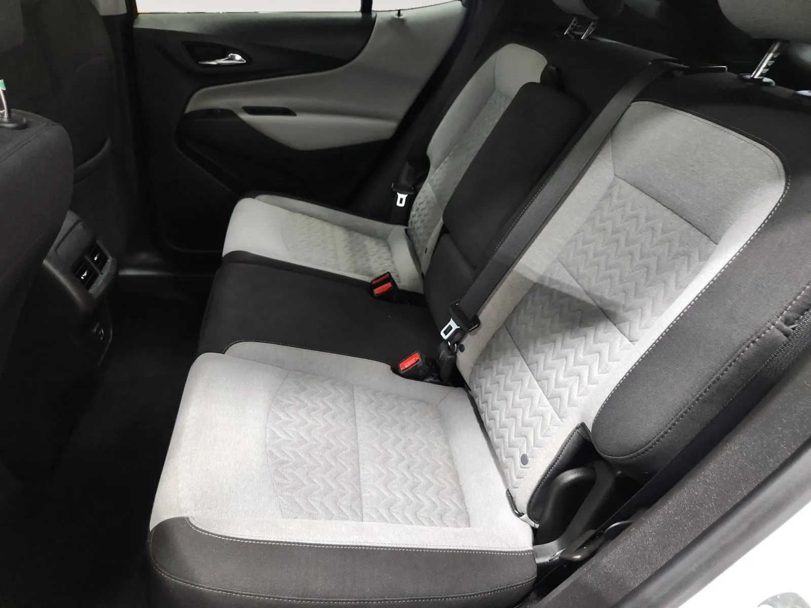 Chevrolet Equinox photo 13