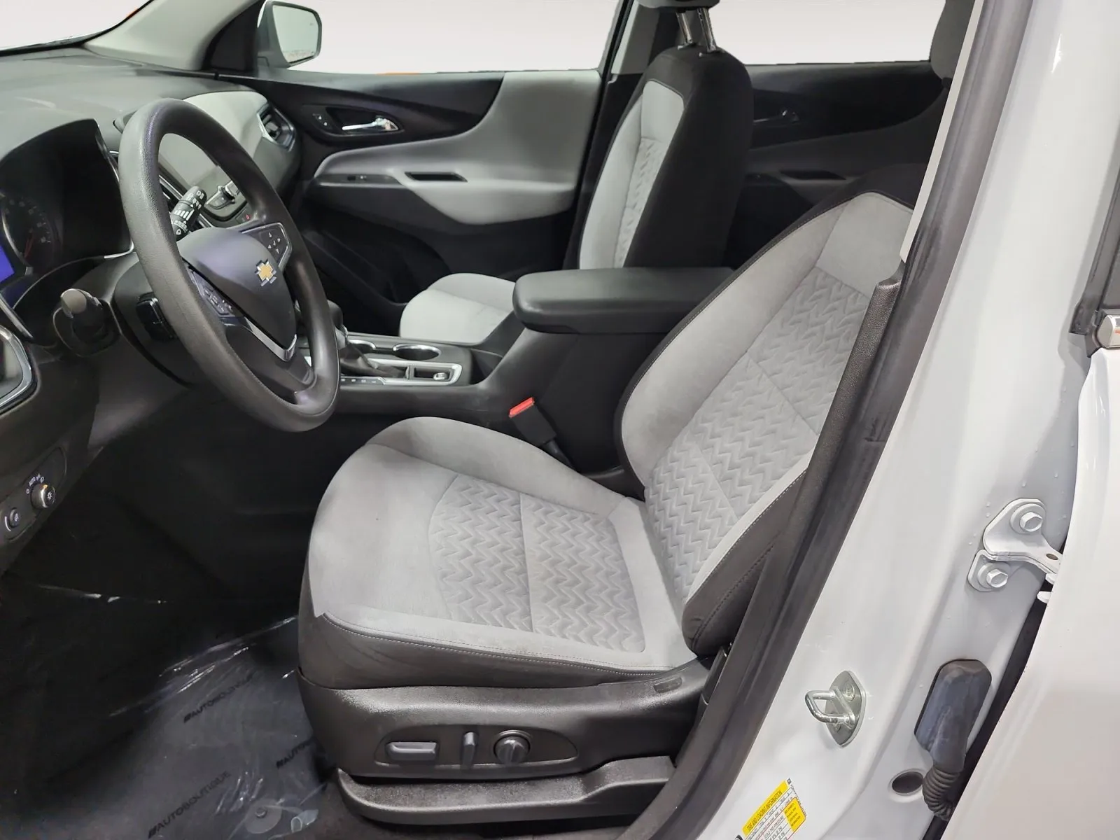 Chevrolet Equinox photo 9
