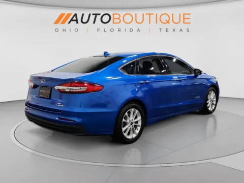 More photos of 2019 Ford Fusion Hybrid SEL at Auto Boutique Ohio, OH