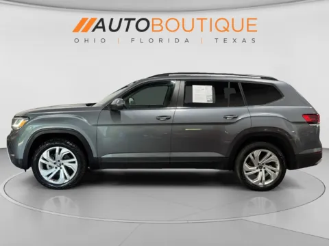 Photos of 2023 Volkswagen Atlas 3.6L V6 SE w/Technology for sale in Columbus, OH at Auto Boutique Ohio