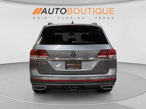 More photos of 2023 Volkswagen Atlas 3.6L V6 SE w/Technology at Auto Boutique Ohio, OH