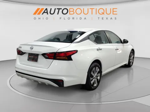 More photos of 2024 Nissan Altima 2.5 S at Auto Boutique Ohio, OH