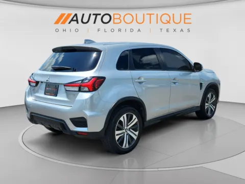 More photos of 2021 Mitsubishi Outlander Sport SE at Auto Boutique Ohio, OH