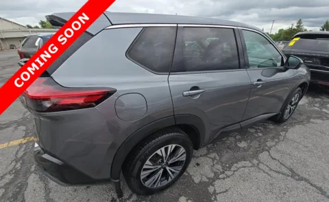 More photos of 2021 Nissan Rogue SV at Auto Boutique Ohio, OH
