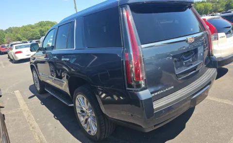More photos of 2020 Cadillac Escalade Luxury at Auto Boutique Ohio, OH