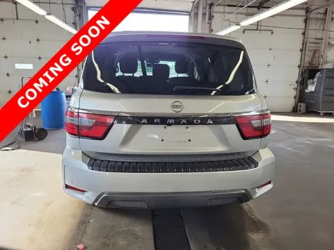 More photos of 2022 Nissan Armada SV at Auto Boutique Ohio, OH