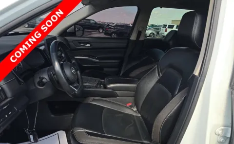 More photos of 2023 Nissan Pathfinder SL at Auto Boutique Ohio, OH