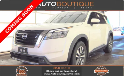 White 2023 Nissan Pathfinder SL for sale in Columbus, OH