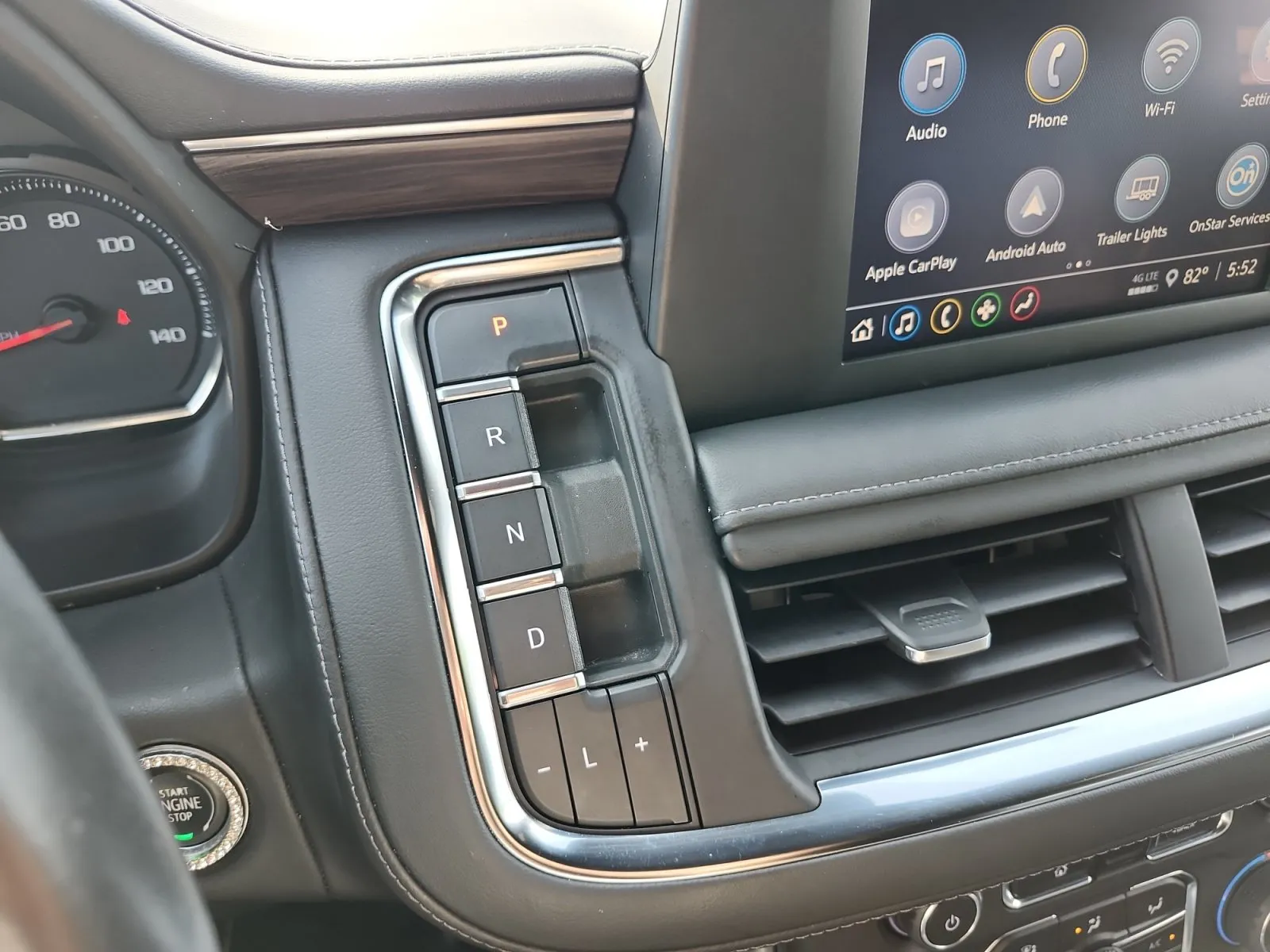 Chevrolet Tahoe photo 20