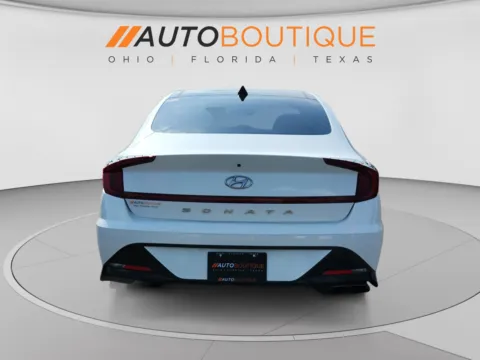 More photos of 2020 Hyundai Sonata SEL at Auto Boutique Ohio, OH