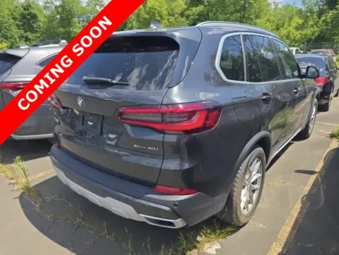 More photos of 2022 BMW X5 xDrive40i at Auto Boutique Ohio, OH