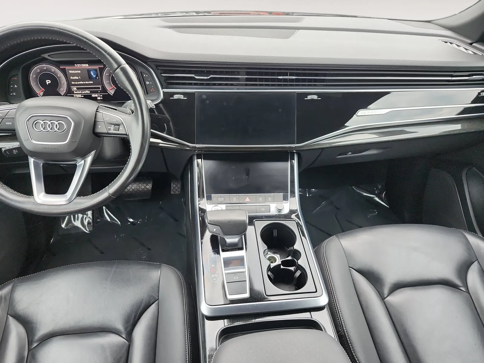 Audi Q8 photo 11