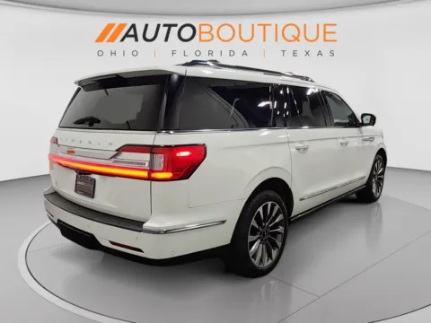 More photos of 2021 Lincoln Navigator L Reserve at Auto Boutique Ohio, OH