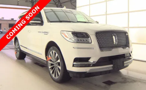 Another view of 2021 Lincoln Navigator L Reserve for sale in Columbus, OH at Auto Boutique Ohio